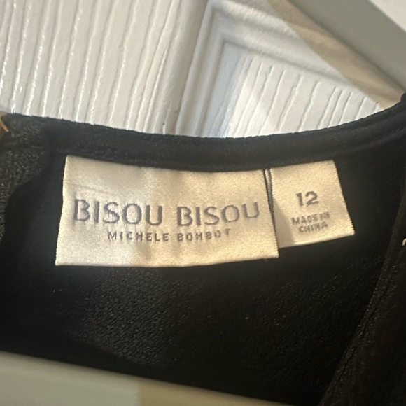 Black Bisou Bisou Elegant Black Dress - Picture 4 of 5